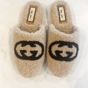 Gucci faux shearling slides